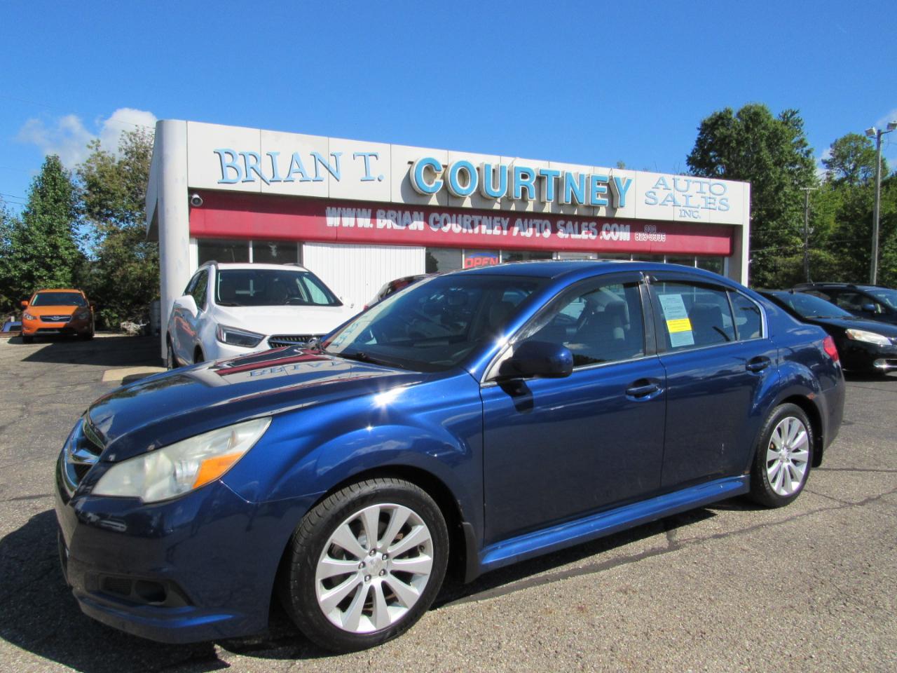 Subaru Legacy 4dr Sdn H4 Auto 2.5i Limited Moon 2010