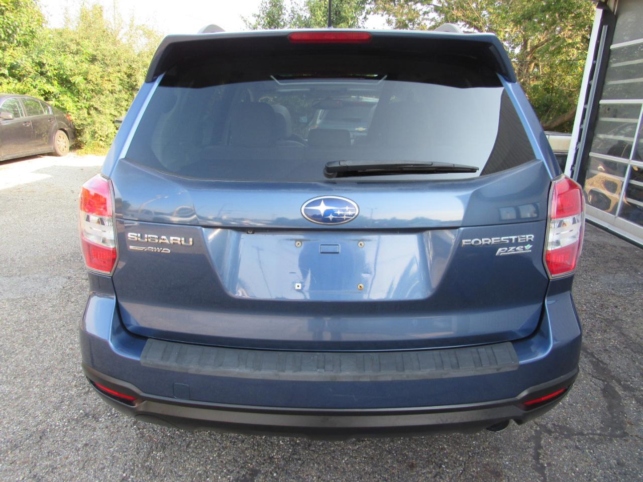 Subaru Forester 4dr Auto 2.5i Touring PZEV 2014