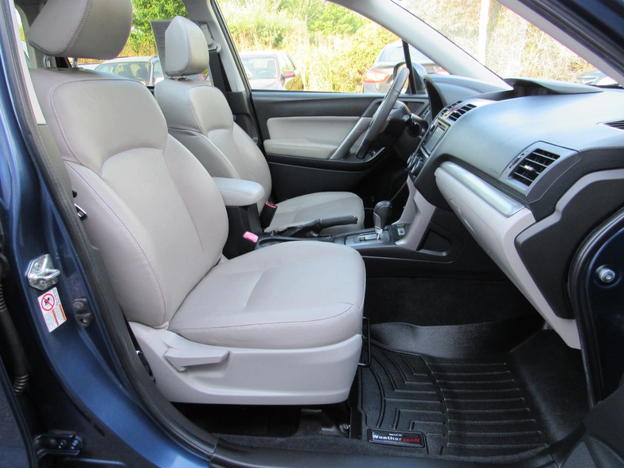 Subaru Forester 4dr Auto 2.5i Touring PZEV 2014
