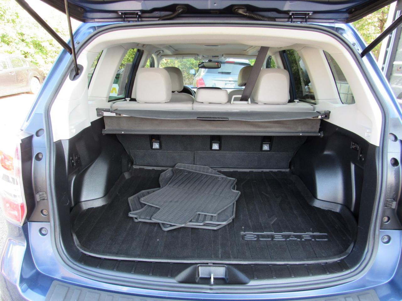 Subaru Forester 4dr Auto 2.5i Touring PZEV 2014