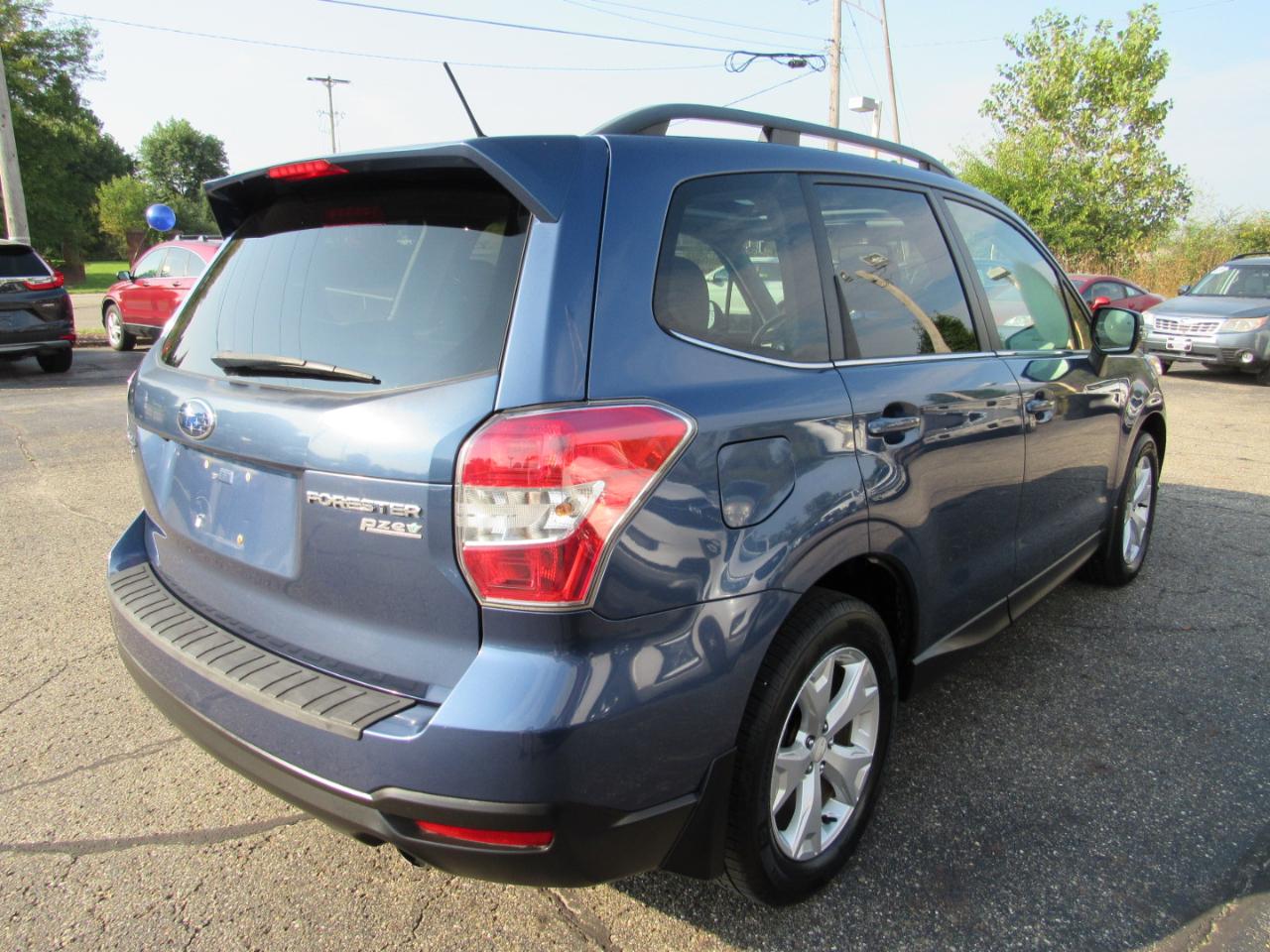 Subaru Forester 4dr Auto 2.5i Touring PZEV 2014