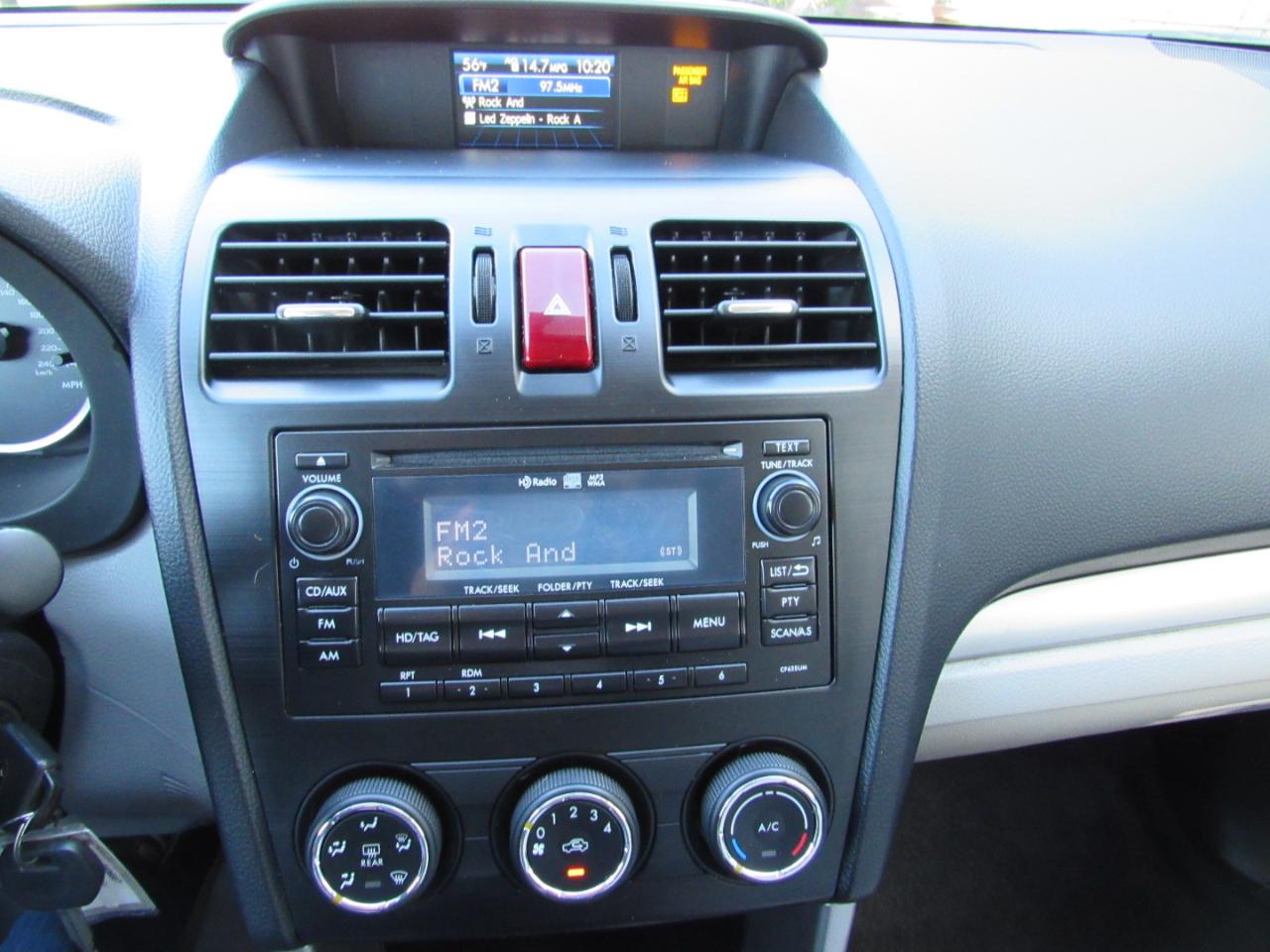 Subaru Forester 4dr CVT 2.5i Premium PZEV 2015
