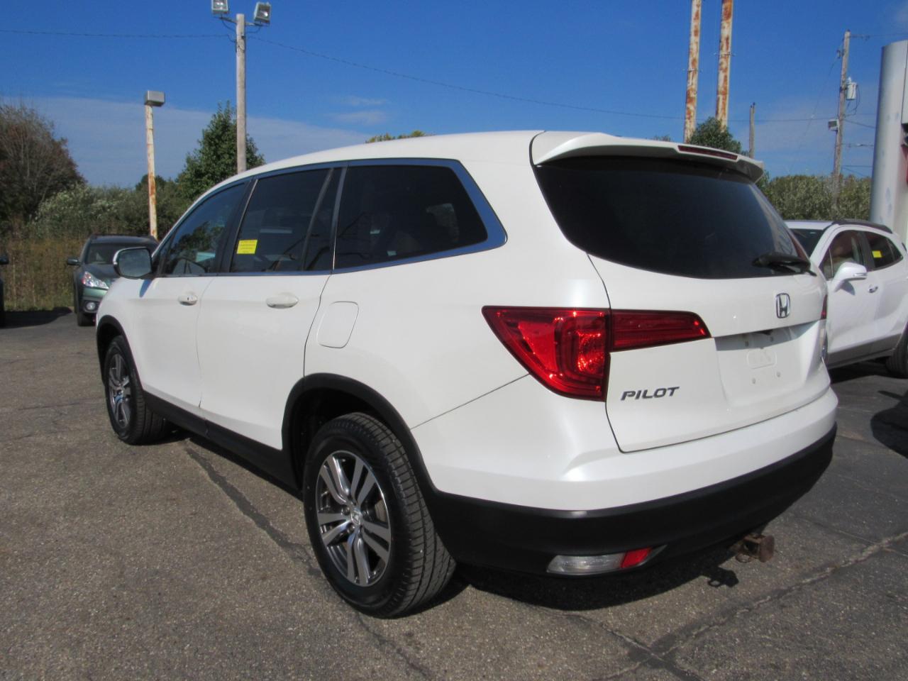 Honda Pilot AWD 4dr EX-L w/Navi 2016