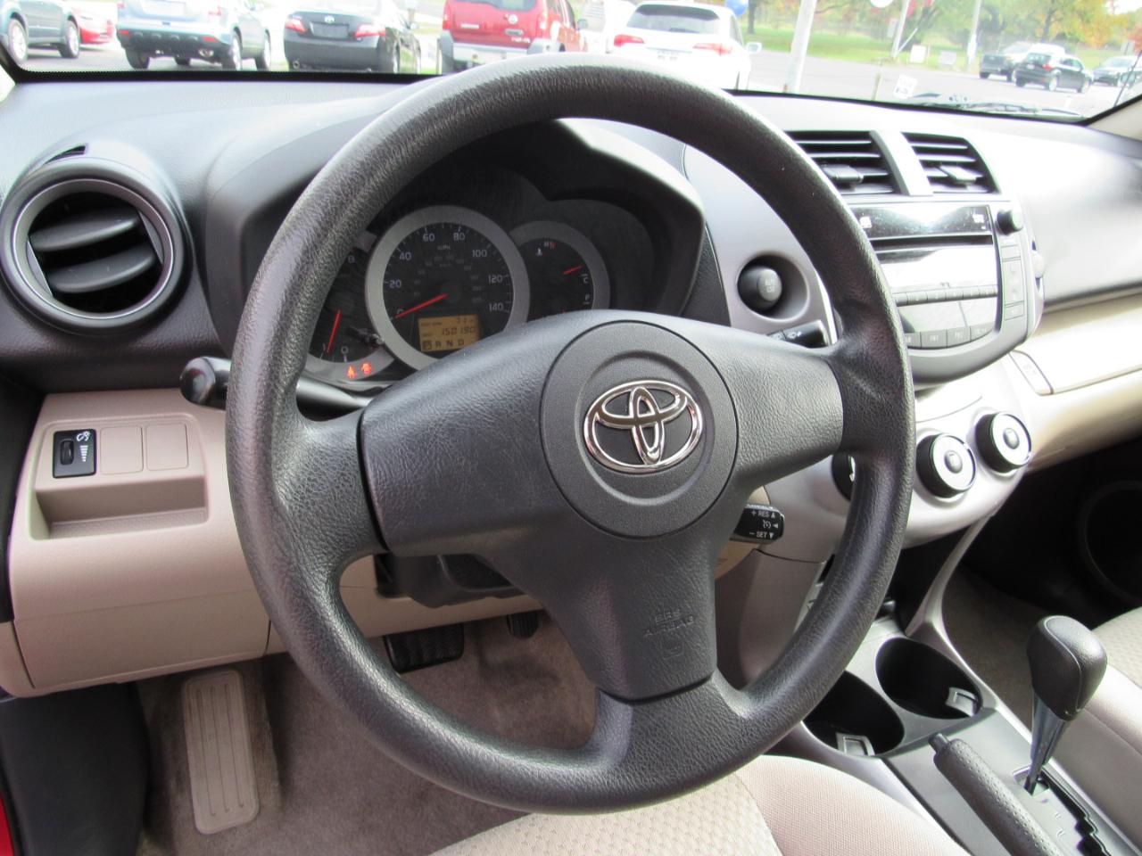 Toyota RAV4 FWD 4dr 4-cyl 4-Spd AT (Natl) 2008