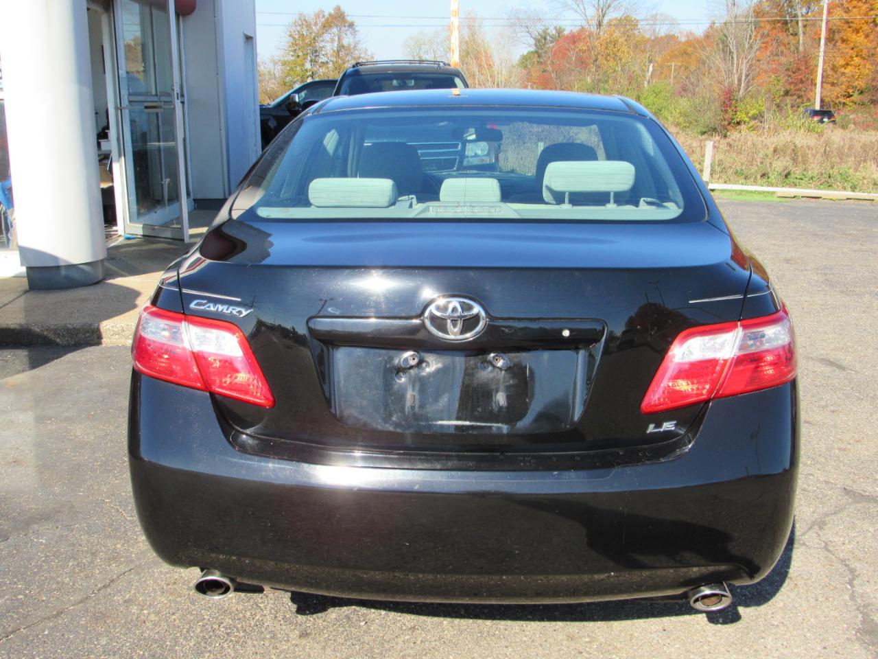 Toyota Camry 4dr Sdn V6 Auto LE (Natl) 2009