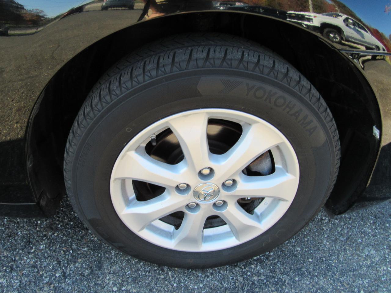 Toyota Camry 4dr Sdn V6 Auto LE (Natl) 2009