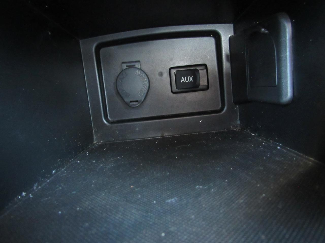 Toyota Camry 4dr Sdn V6 Auto LE (Natl) 2009