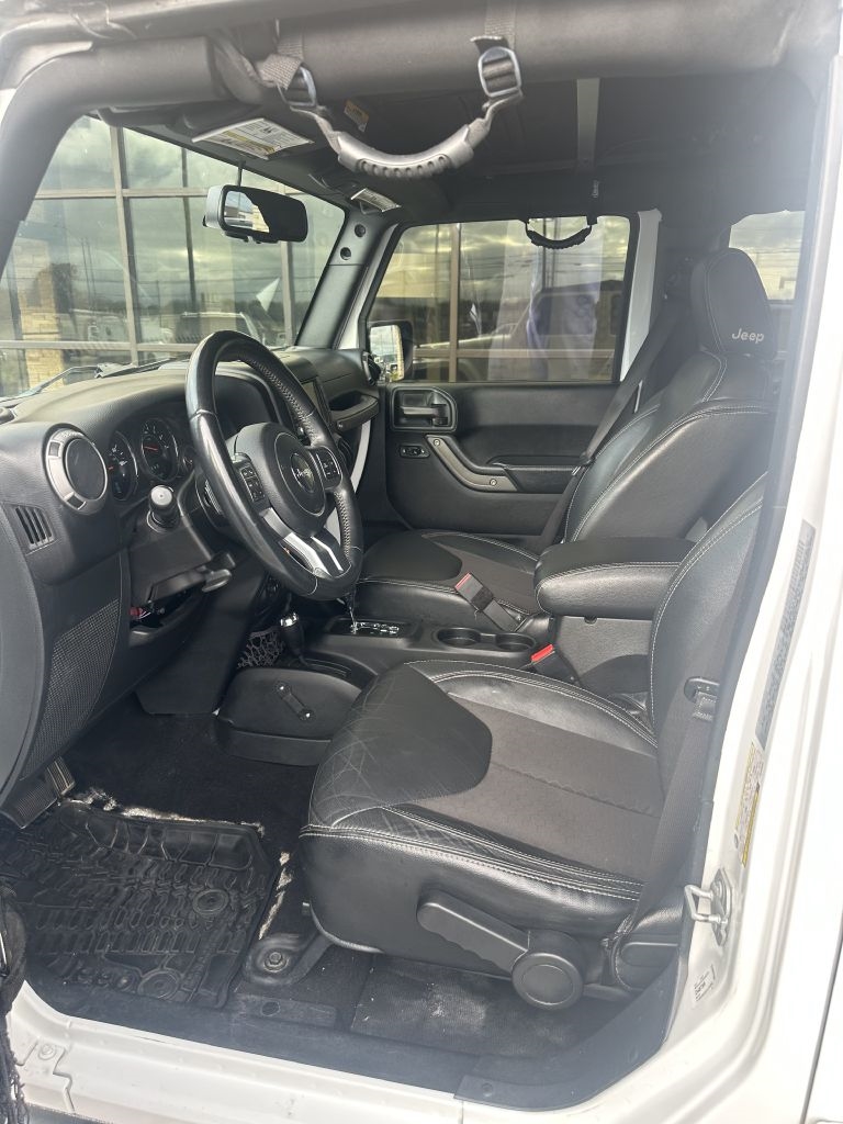 Jeep Wrangler Unlimited Sport 4WD 2017 Jeep Wrangler Unlimited Sport 4WD 2017