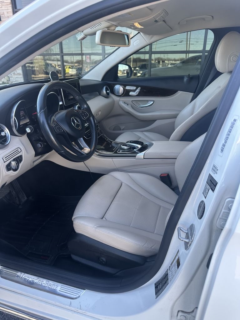 Mercedes-Benz C-Class C300 4MATIC Sedan 2015