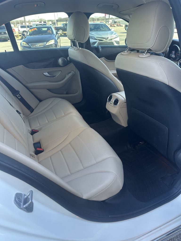 Mercedes-Benz C-Class C300 4MATIC Sedan 2015