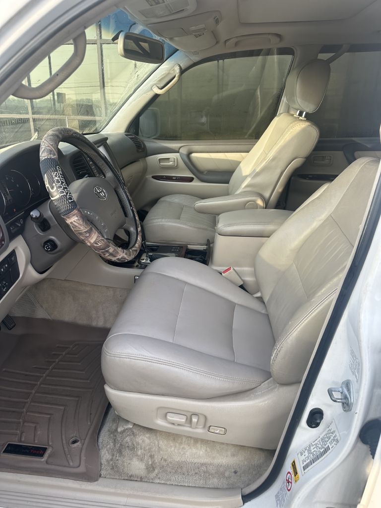 Toyota Land Cruiser 4WD 2003