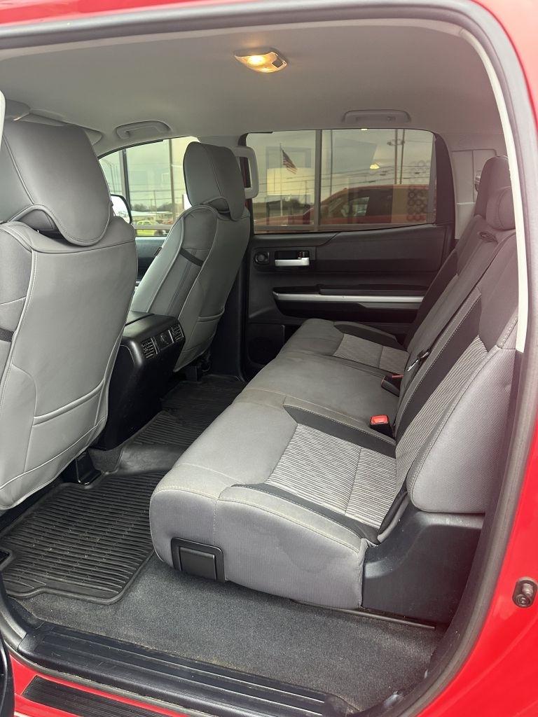 Toyota Tundra SR5 5.7L V8 FFV CrewMax 4WD 2015