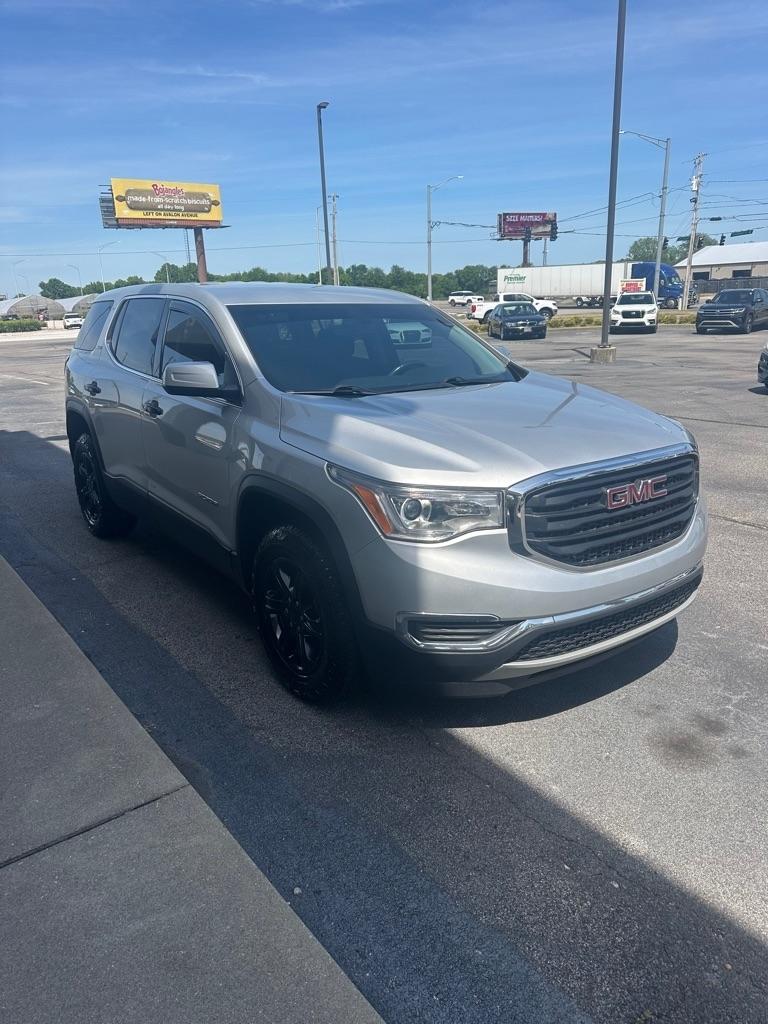 GMC Acadia SLE-1 FWD 2019