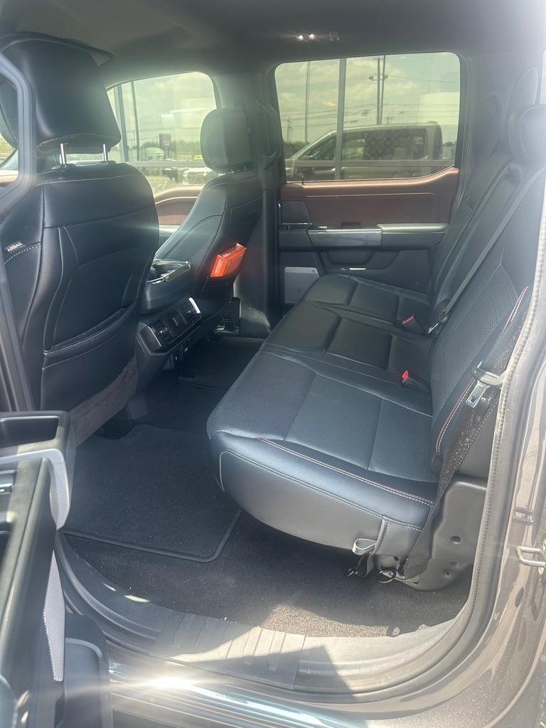 Ford F-150 XL SuperCrew 5.5-ft. Bed 2WD 2023