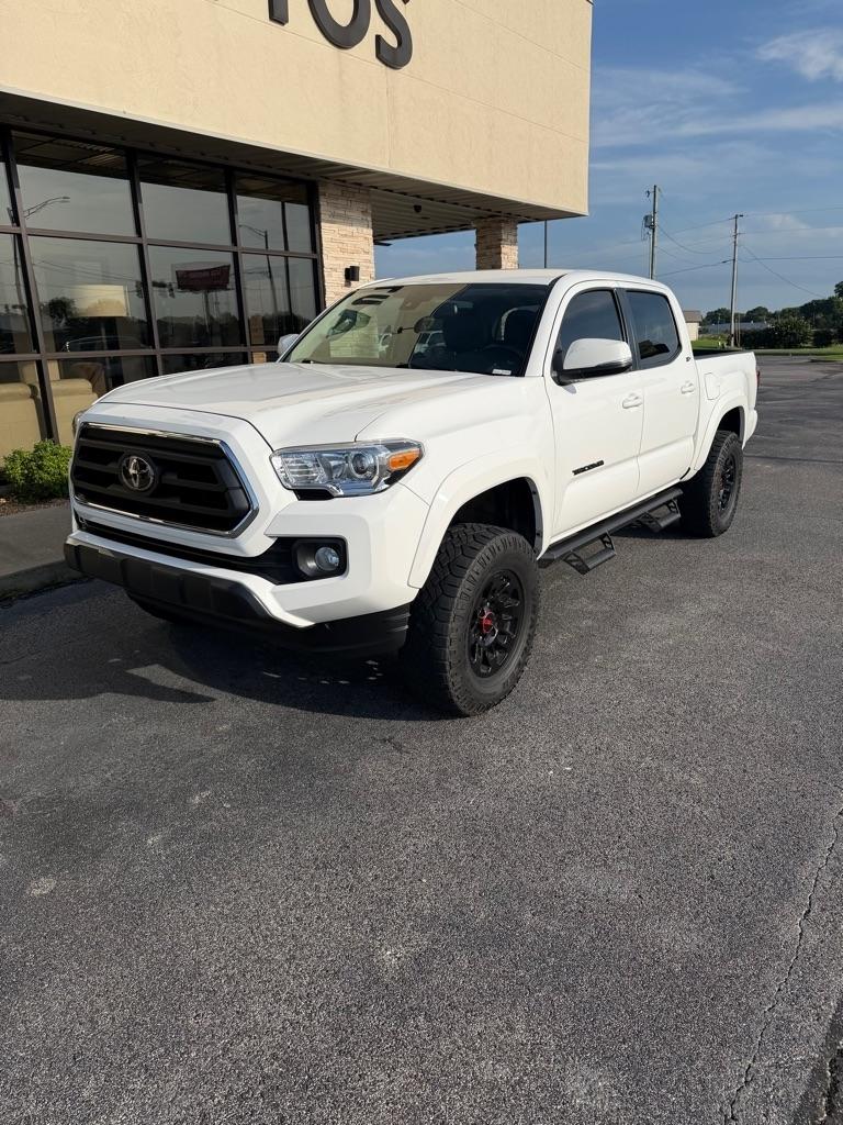 2022 Toyota Tacoma SR5 Double Cab Long Bed V6 6AT 4WD