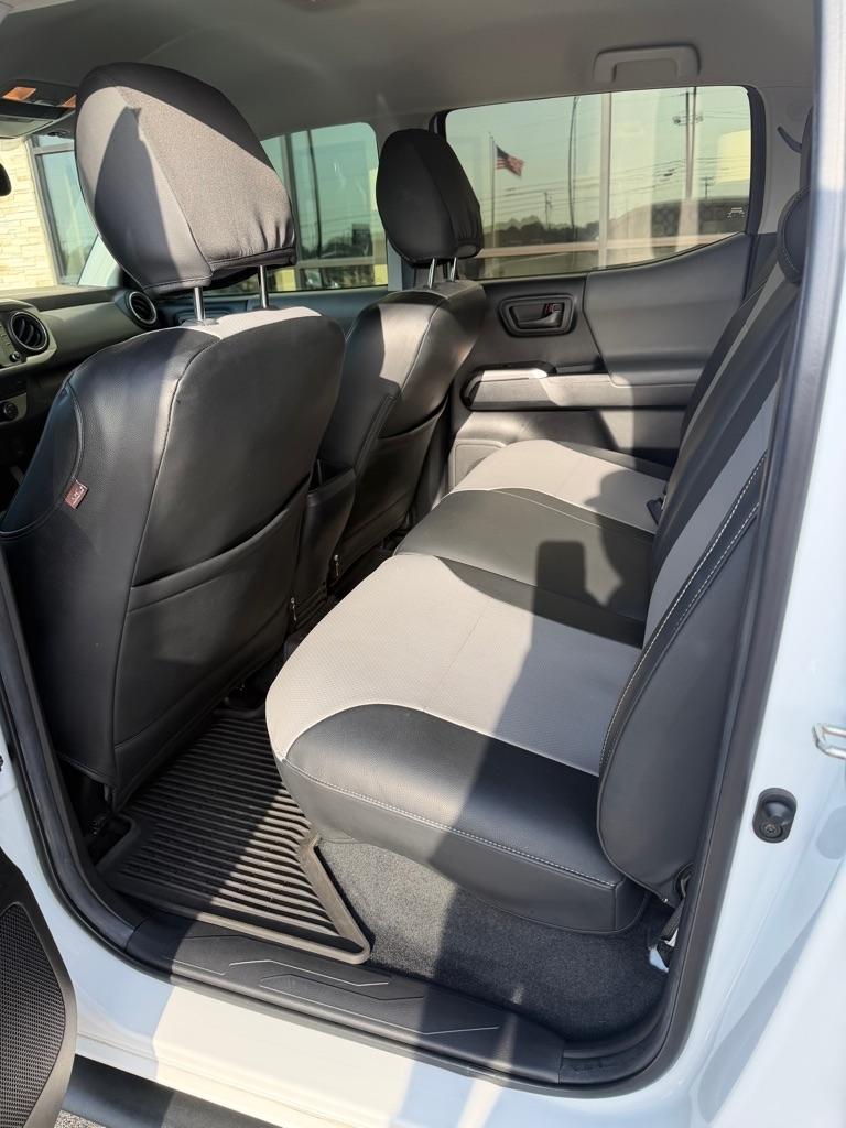 Toyota Tacoma SR5 Double Cab Long Bed V6 6AT 4WD 2022