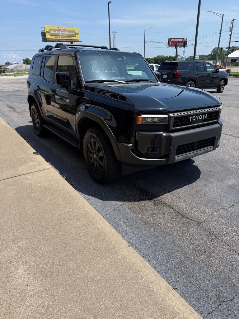Toyota Land Cruiser Base 2024