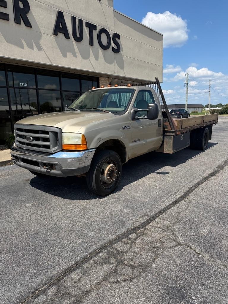 2000 Ford F-450 SD Regular Cab 4WD DRW