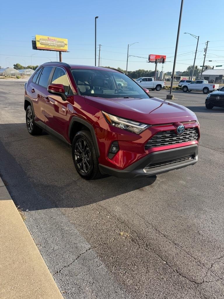 Toyota RAV4 Hybrid XLE Premium 2023
