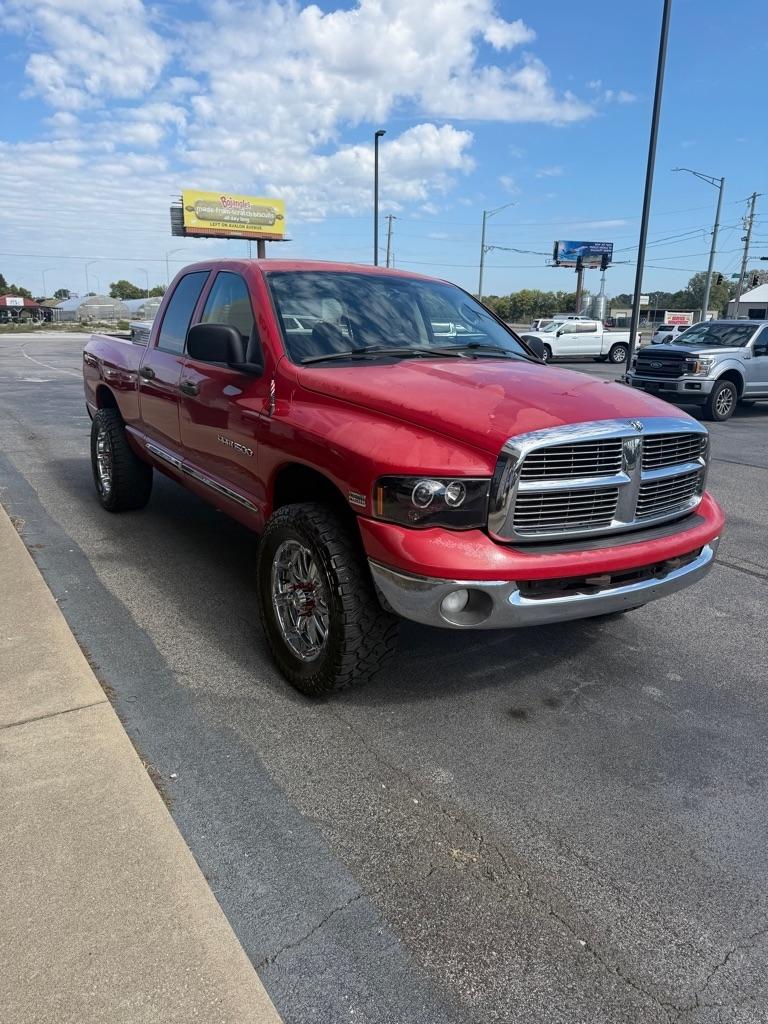 Dodge Ram 1500 ST Quad Cab 4WD 2004