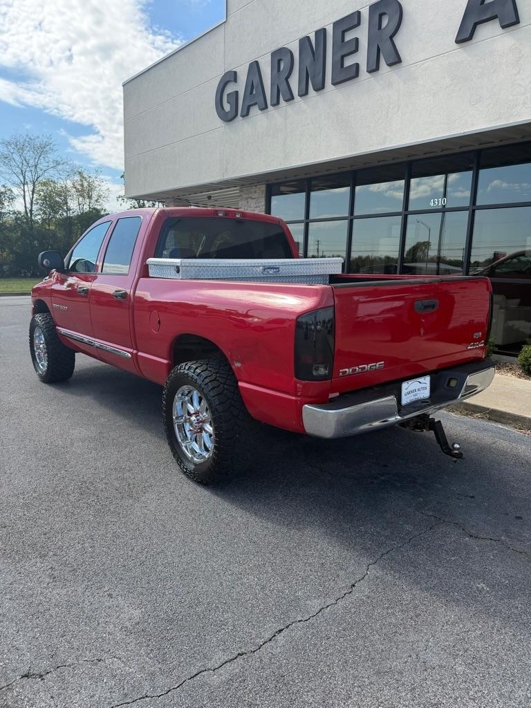 Dodge Ram 1500 ST Quad Cab 4WD 2004