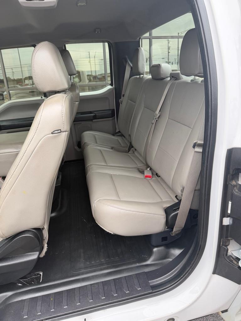Ford F-150 XL SuperCab 8-ft. Bed 4WD 2015