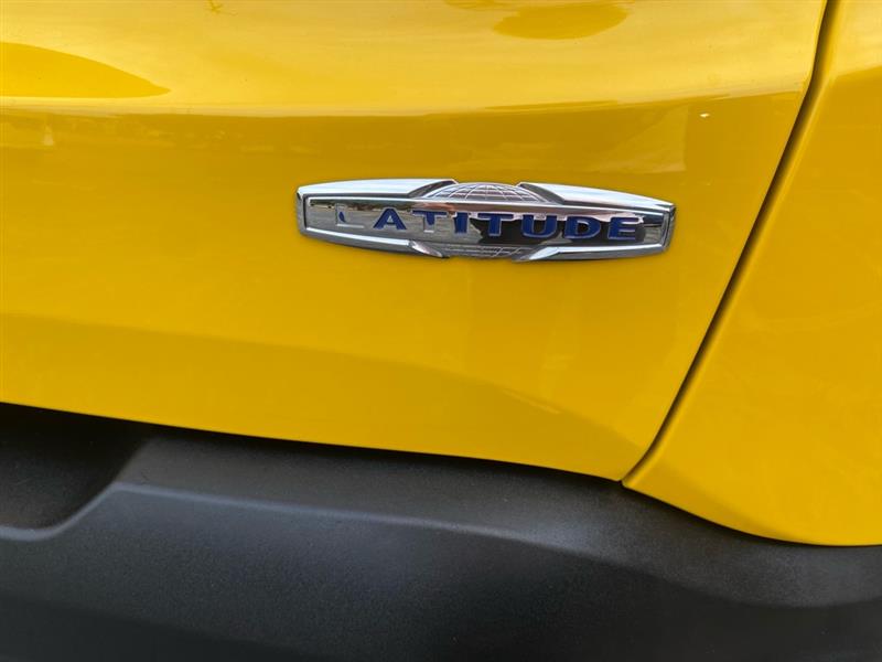 Jeep Renegade Latitude 4WD 2017 Jeep Renegade Latitude 4WD 2017