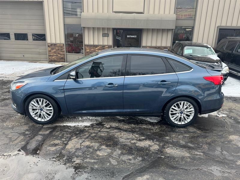 Ford Focus Titanium Sedan 2018