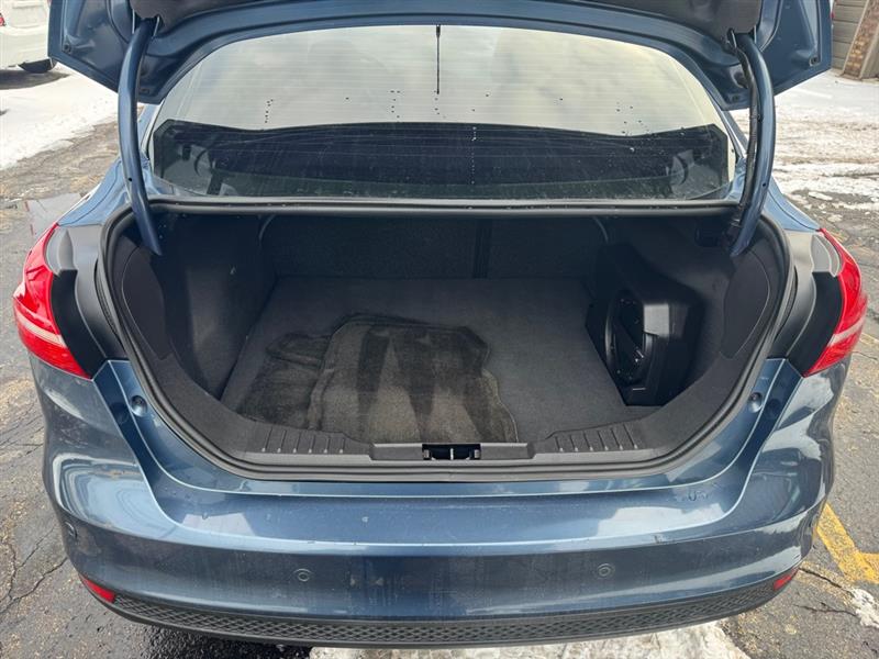 Ford Focus Titanium Sedan 2018