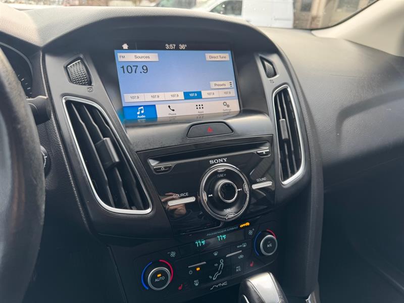 Ford Focus Titanium Sedan 2018