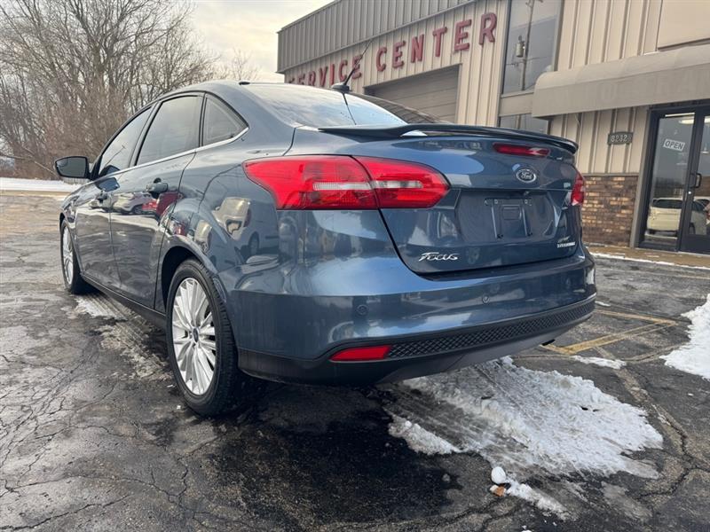 Ford Focus Titanium Sedan 2018