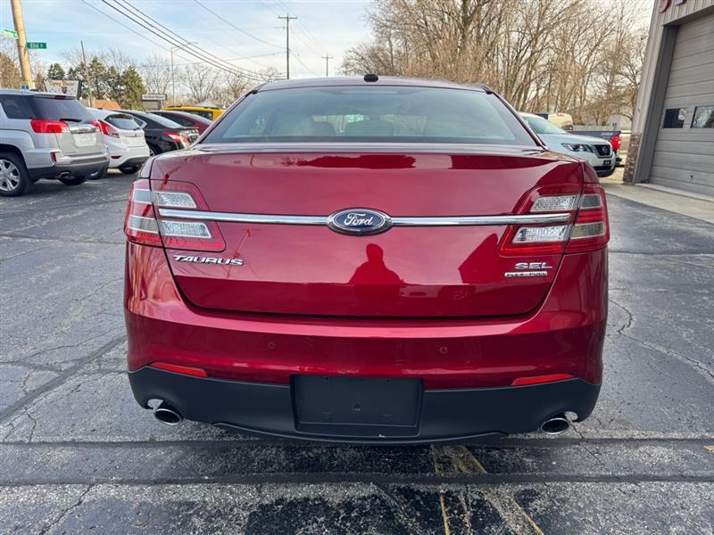 Ford Taurus SEL FWD 2016