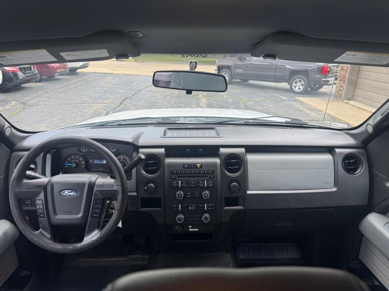 Ford F-150 XL SuperCab 8-ft. Bed 4WD 2014