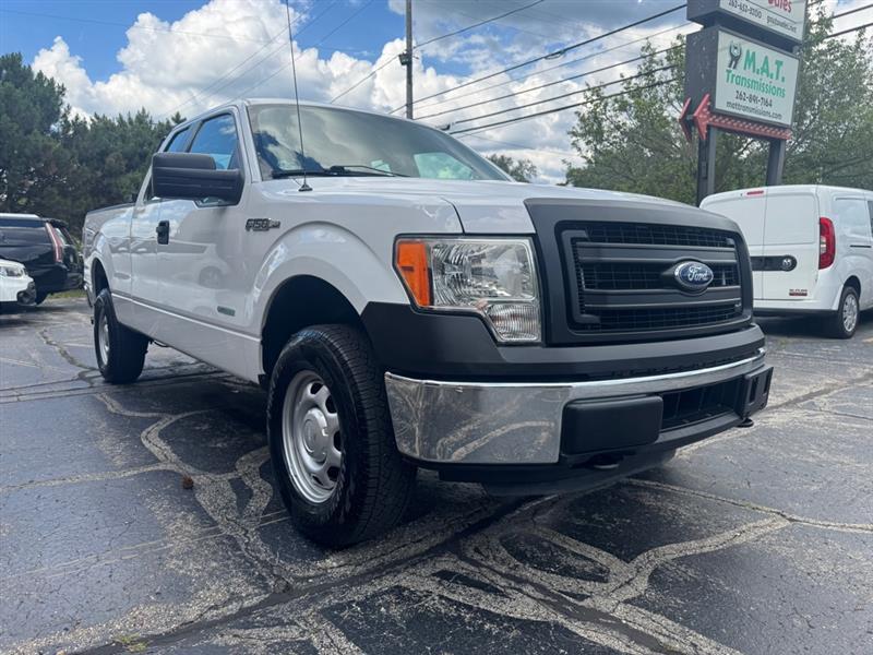 Ford F-150 XL SuperCab 8-ft. Bed 4WD 2014