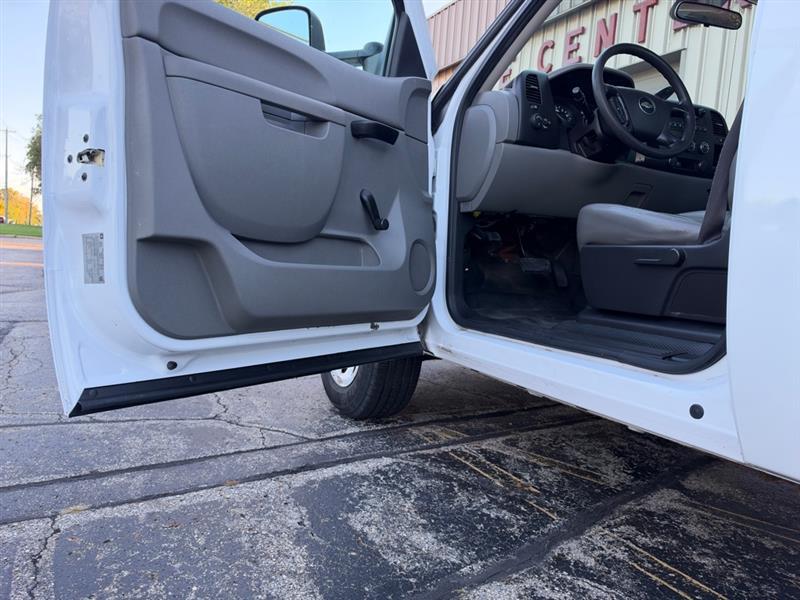 Chevrolet Silverado 1500 Work Truck 2WD 2013