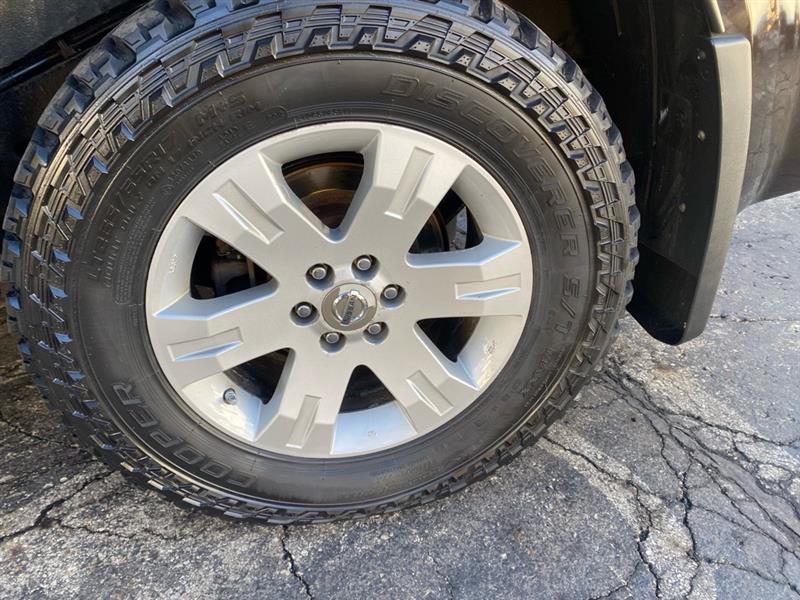 Nissan Pathfinder S 4WD 2011