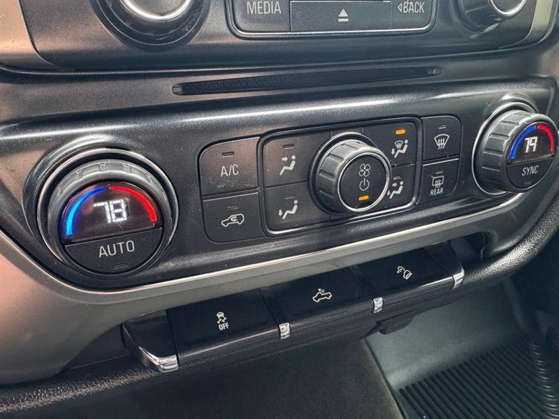 Chevrolet Silverado 1500 LT Double Cab 4WD 2016