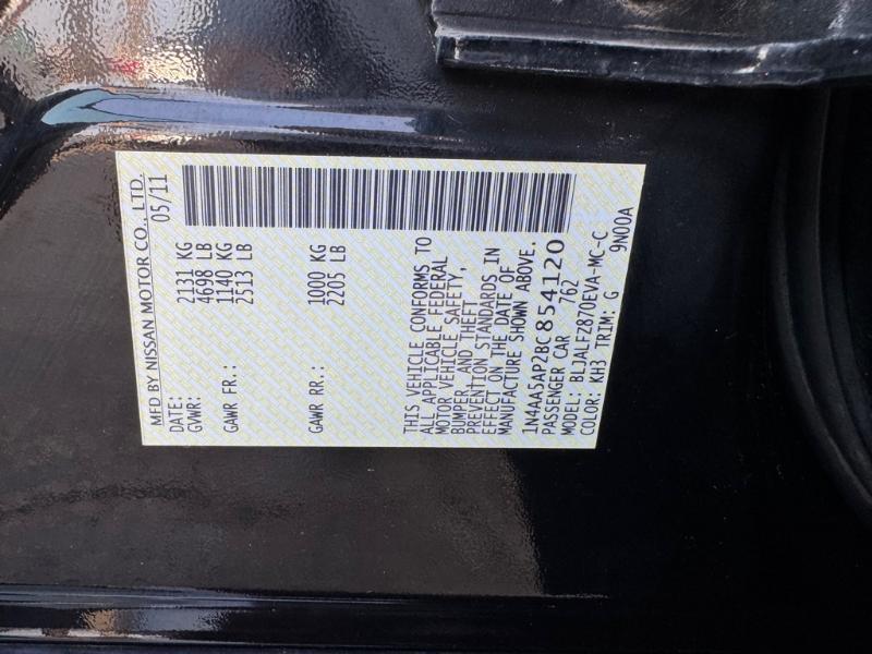 Nissan Maxima SV 2011