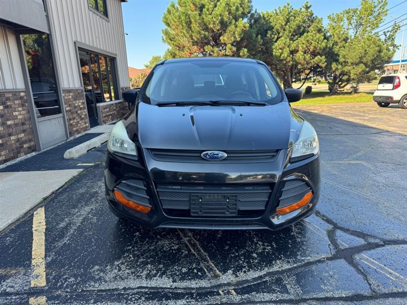 Ford Escape S FWD 2015