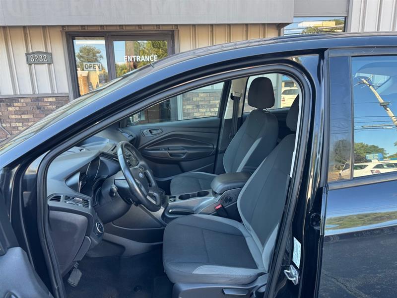 Ford Escape S FWD 2015