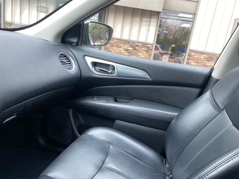 Nissan Pathfinder S 4WD 2018