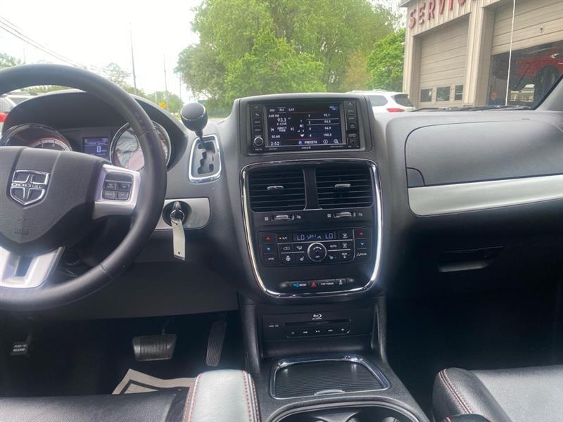 Dodge Grand Caravan R/T 2014