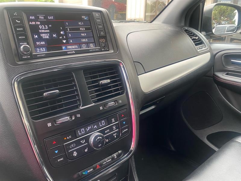 Dodge Grand Caravan R/T 2014