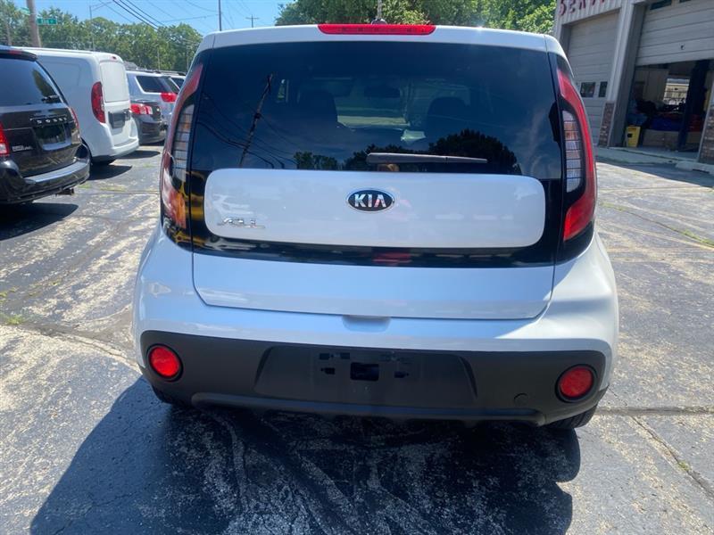 Kia Soul Base 6M 2017