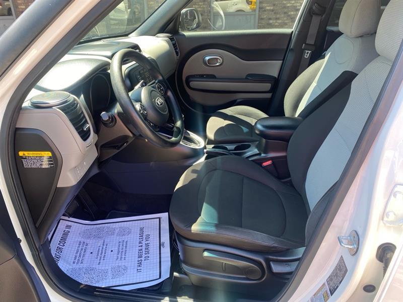 Kia Soul Base 6M 2017