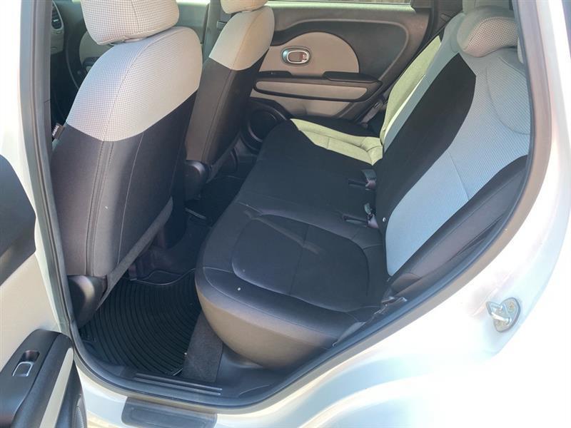 Kia Soul Base 6M 2017
