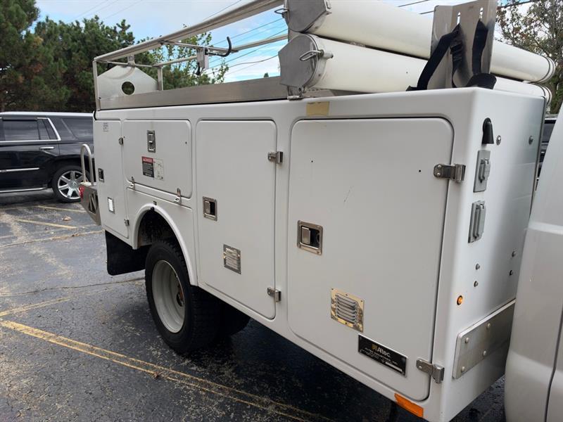 Ford F-450 SD Regular Cab DRW 2WD 2013