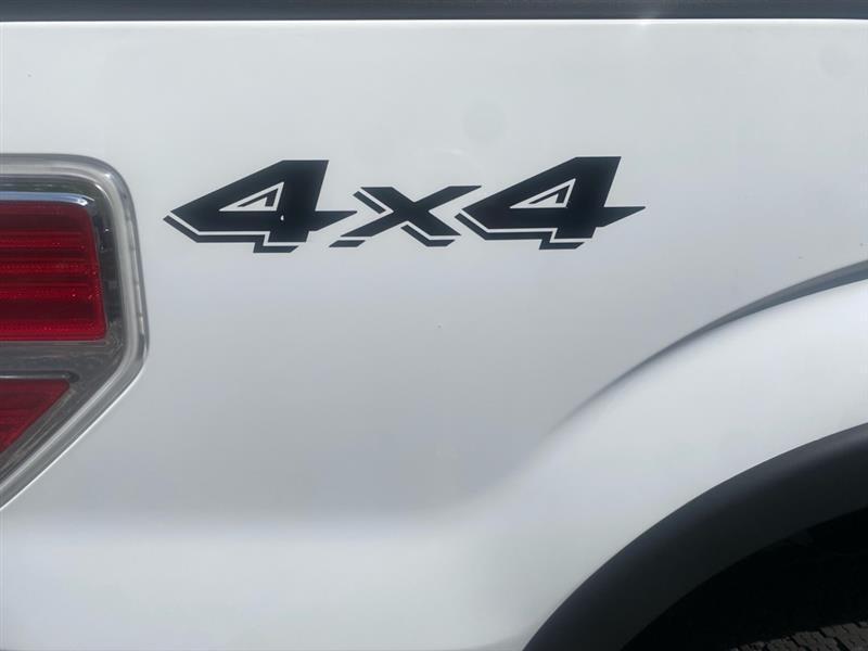 Ford F-150 XL 8-ft. Bed 4WD 2011