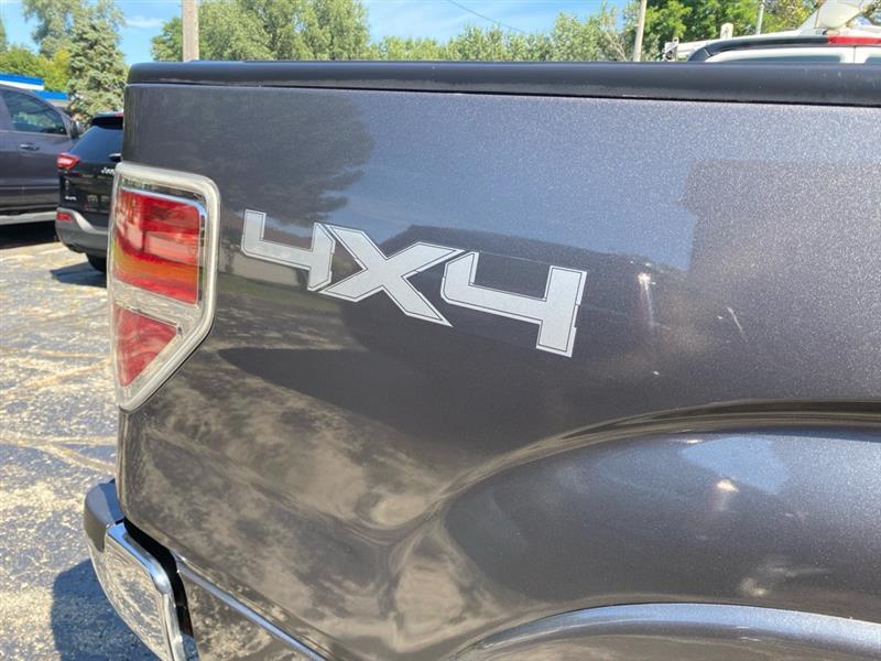 Ford F-150 XL SuperCrew 5.5-ft. Bed 4WD 2013