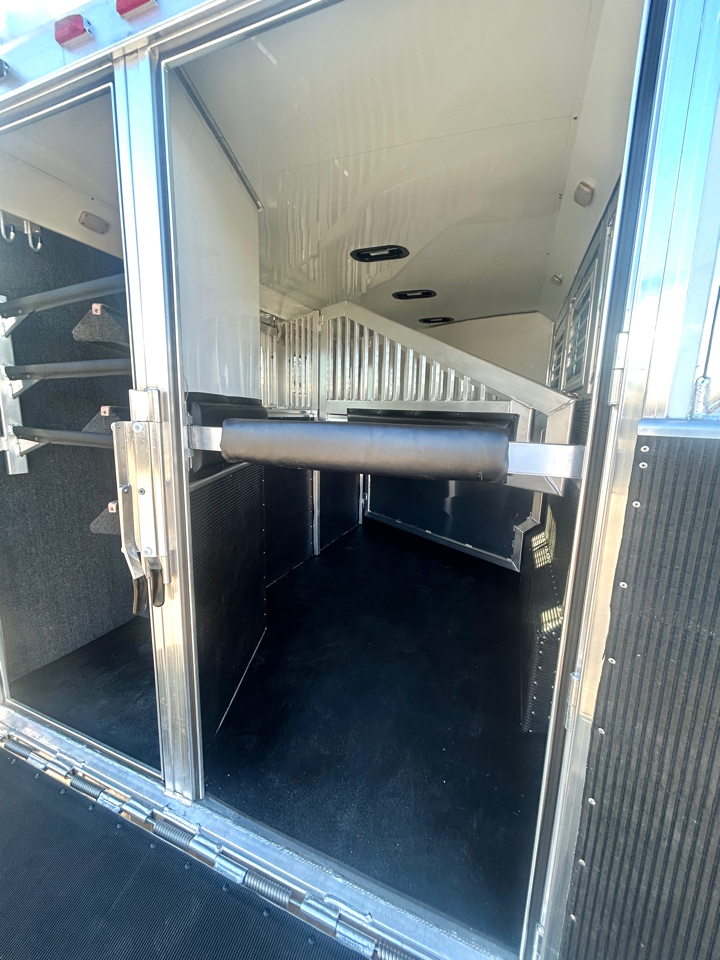 Elite 3 Horse Trailer  2026